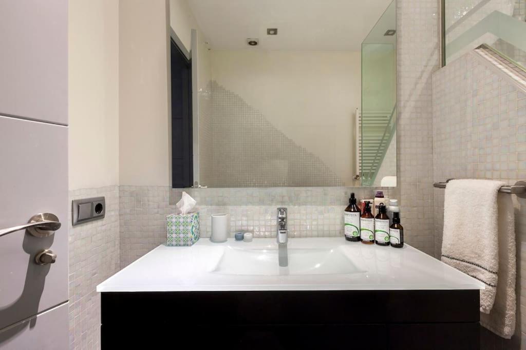 Appartement Downtown Madrid - Gran Via - Business Ready Extérieur photo